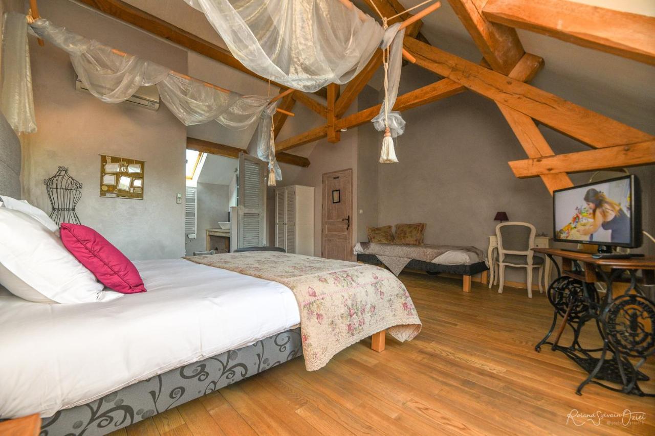 Le Manoir Du Pas Jahan Couëron Buitenkant foto